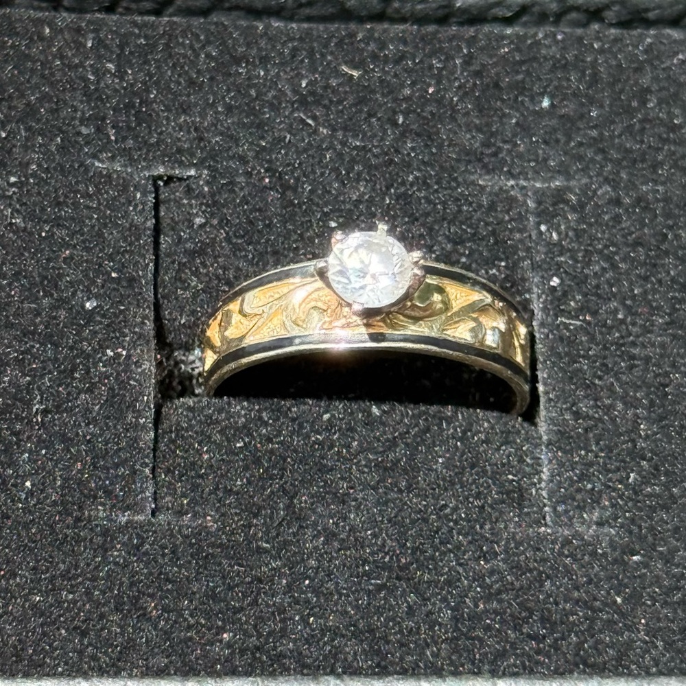 Solid 14K Hawaiian style Moissanite Diamond Gold ring